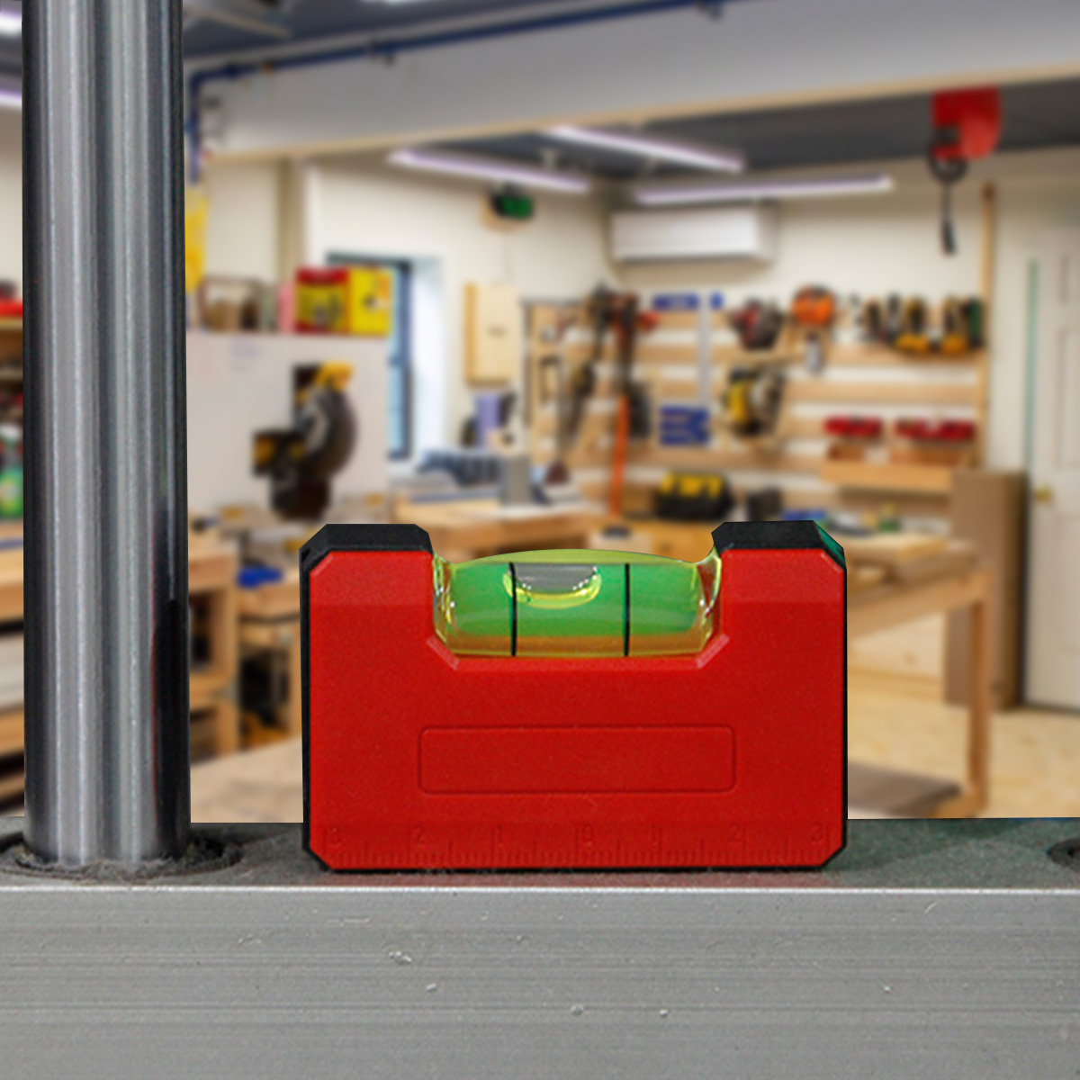 Pratico strumento livellatore  - Power Tools Aldi recensione e prezzo
